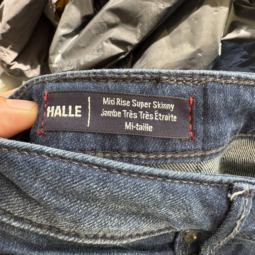 Tru Religion Halle Mid Rise Skinny Distressed Holes Studded Jeans Sz 28 A3823